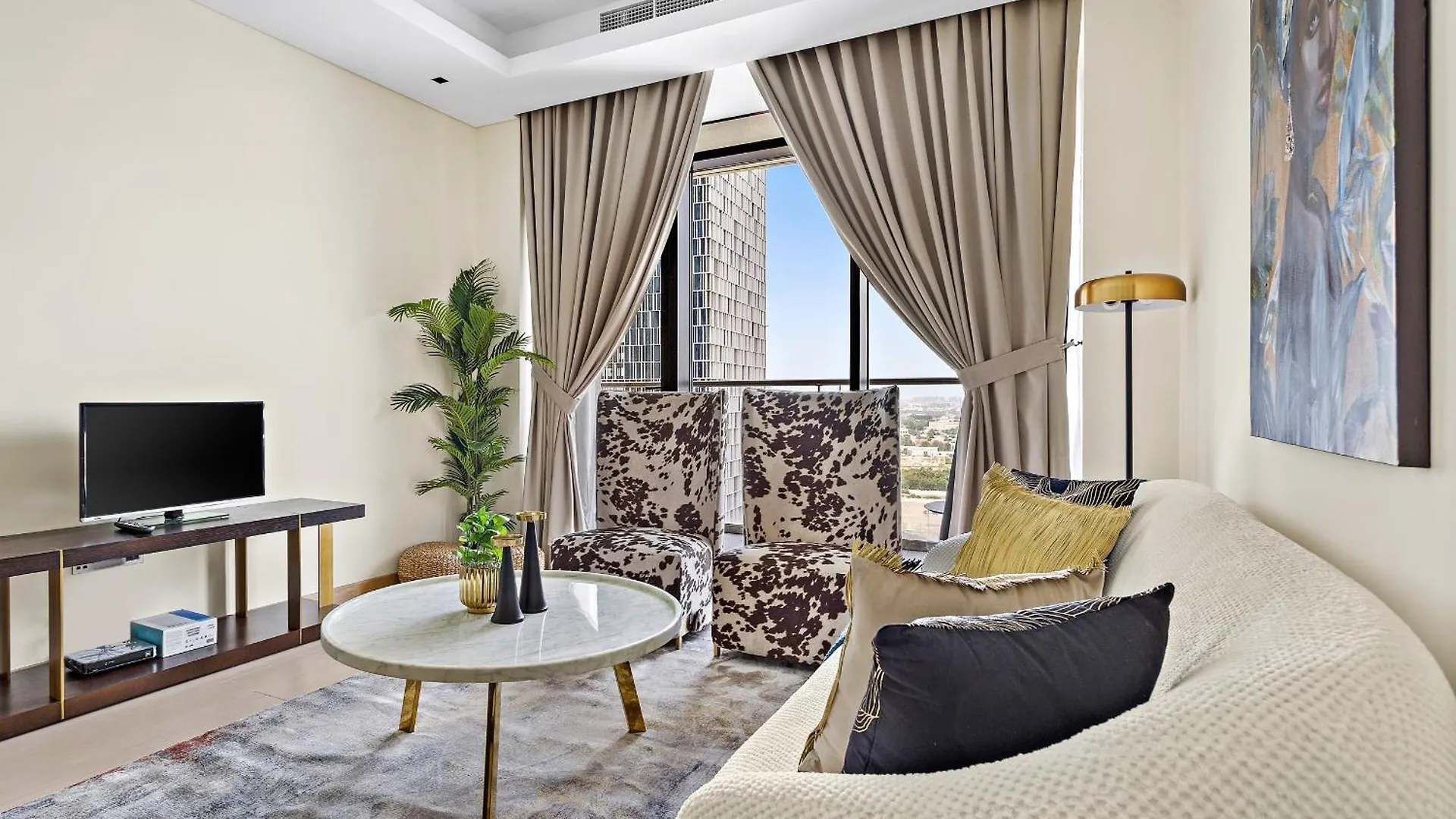 Modern And Classy 1 Bedroom In Rp Heights Downtown Dubai 0*,